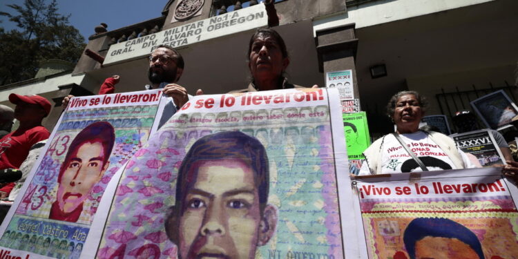 Si cercavano i resti di 43 studenti uccisi a Iguala nel 2014