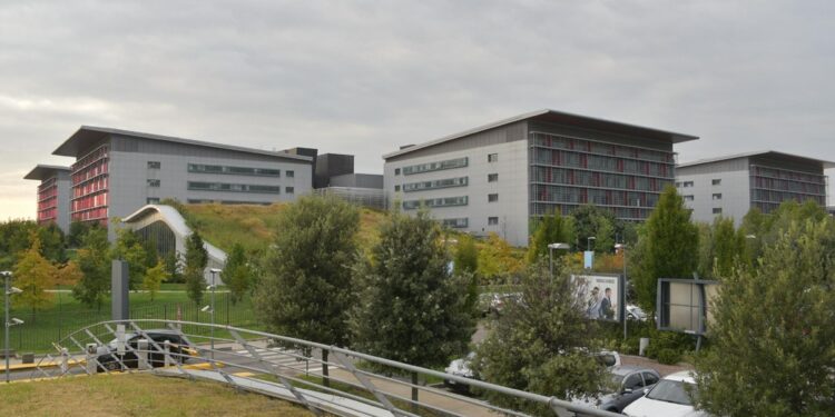 Trasportato all'ospedale Papa Giovanni XXIII di Bergamo