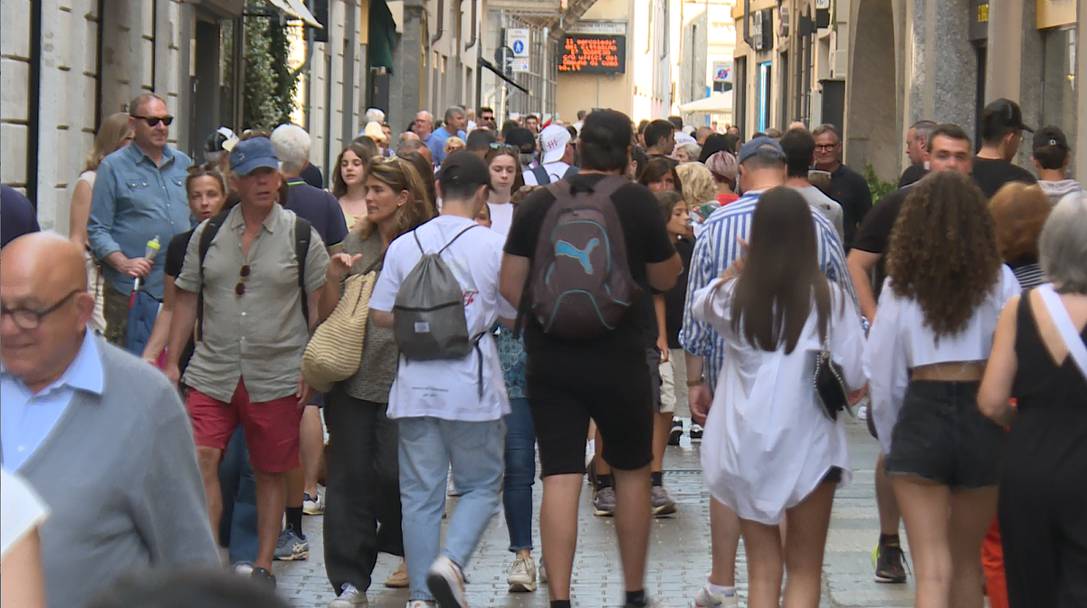 “Rischio effetto Venezia” per turismo e prezzi pazzi a Como? Il monito dei veneziani: “Attenti o finite come noi”