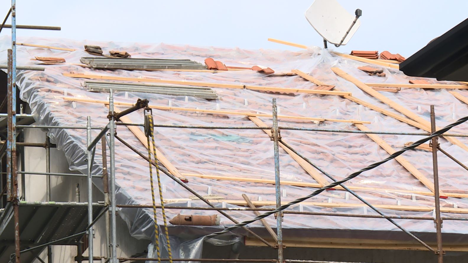 Turate, la ricostruzione dopo il maltempo di luglio. Il sindaco: “Danni per 200 milioni. Neanche un euro al Comune”