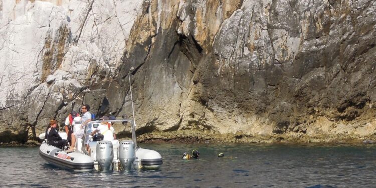 Era caduto in acqua in un incidente di barca il 14 agosto