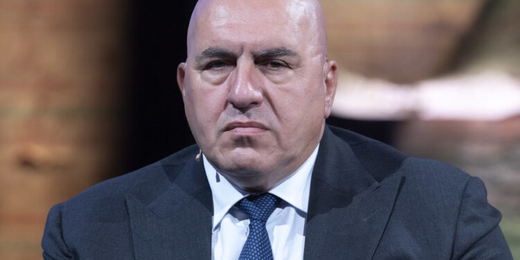 Ministro: 'Ci sono regole umane che vanno rispettate'