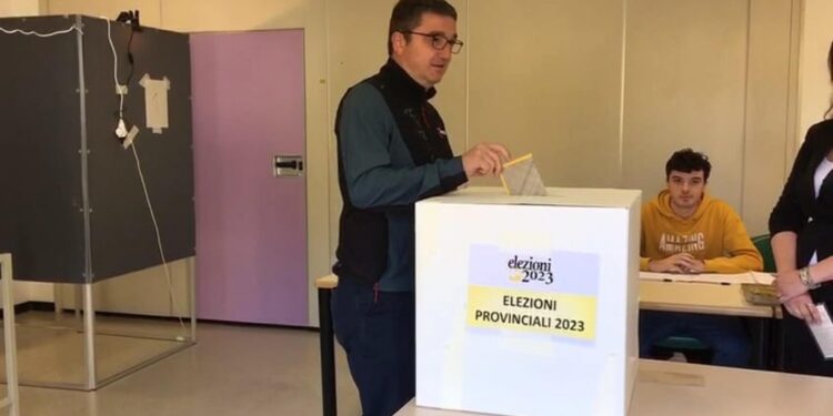 Domani mattina inizia lo spoglio