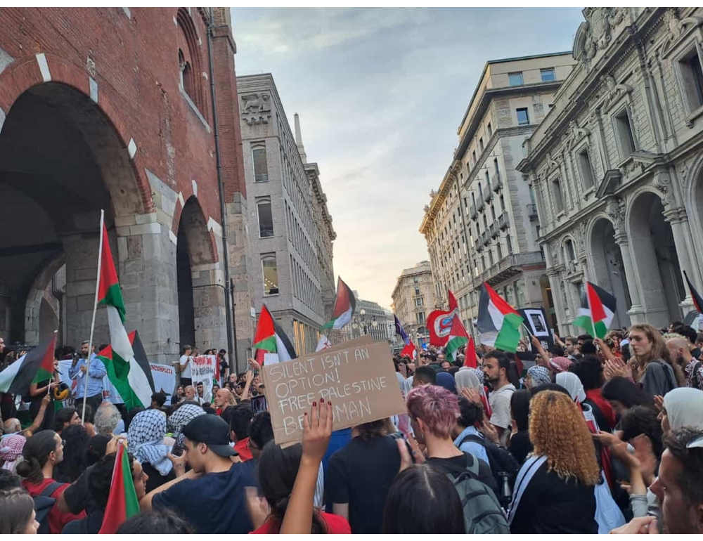 Manifestazione pro-Palestina a Milano, ‘Israele terrorista’