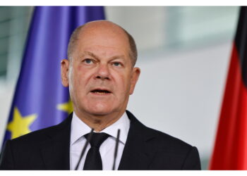 Hebestreit: 'Cancelliere pensa che il governo fa un buon lavoro'