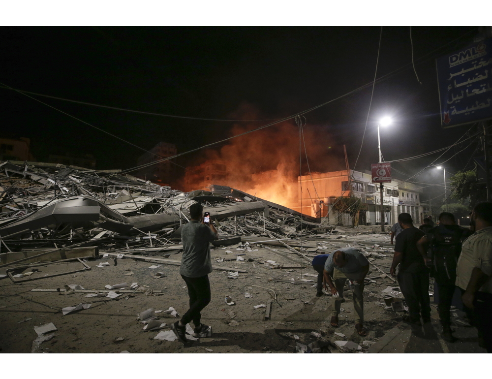 Scontri a fuoco Israele-Hamas sul confine della Striscia di Gaza