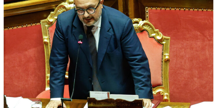 Il disegno di legge è approvato all'unanimità