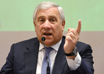 'Chiuso Schengen per evitare arrivo terroristi da rotta Balcani'