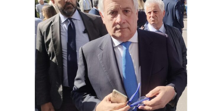 Il ministro 'gli arresti di oggi per terrorismo lo dimostrano'