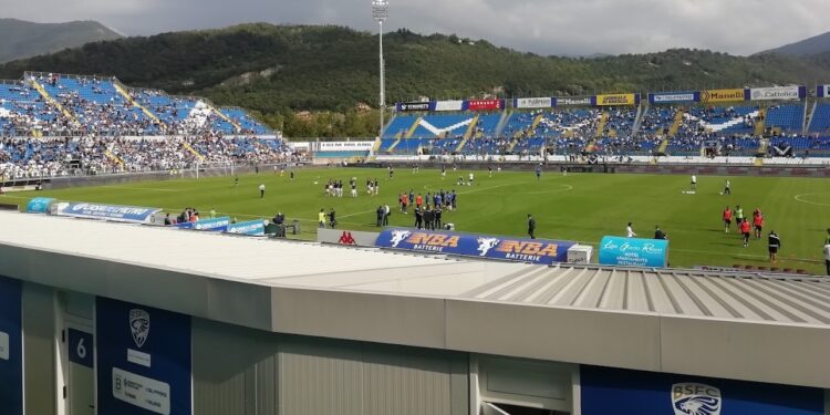 Lob stadio di Brescia oggi ospita la sfida tra le "Rondinelle" e il Modena