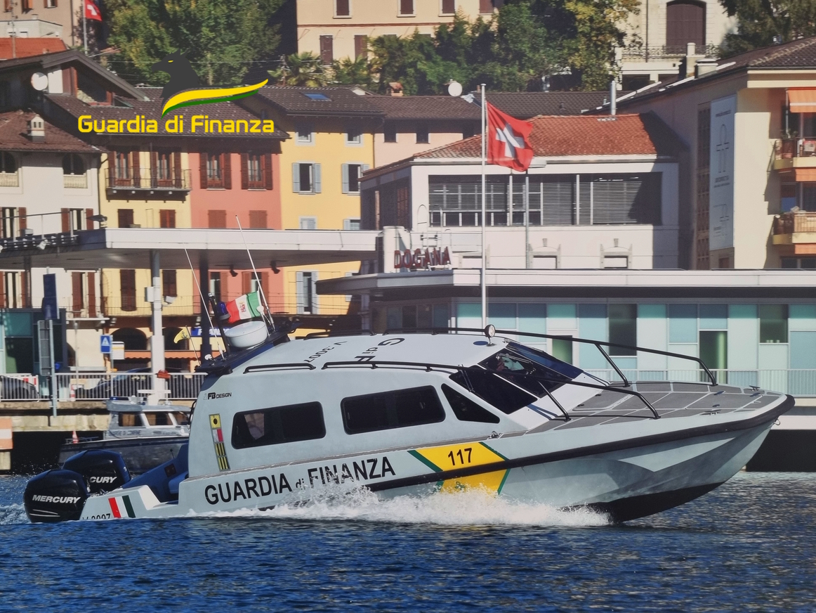 Boat and breakfast irregolare sul Lago di Como, denuncia e multe per 30mila euro