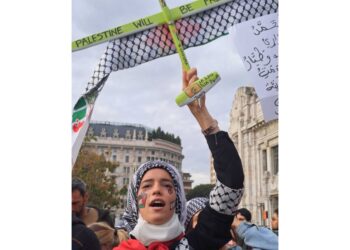 In contemporanea due opposte iniziative legate al conflitto