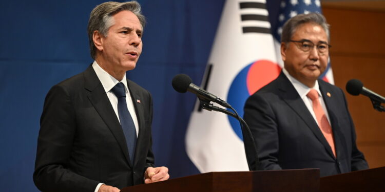 Il segretario di Stato americano è in visita in Corea del Sud