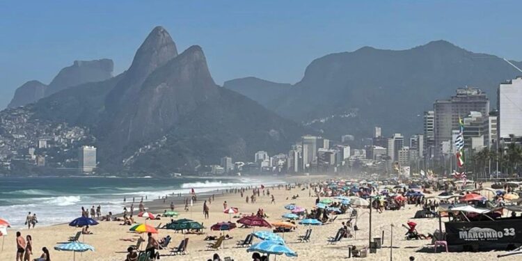 Allerta rossa per il calore in 16 stati del Brasile