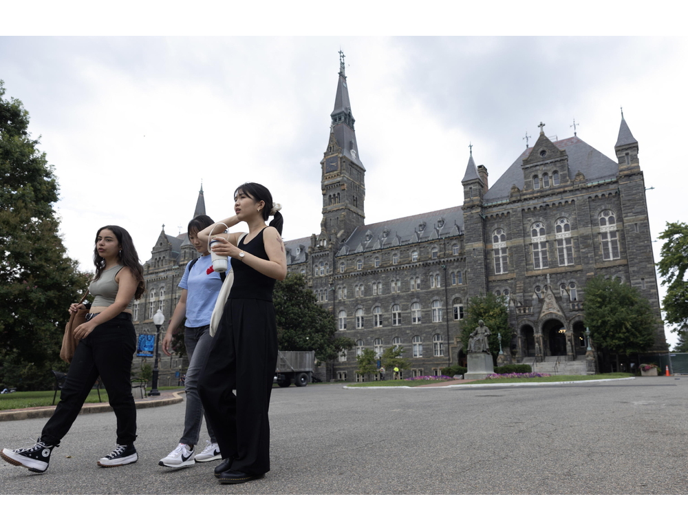 Columbia sospende due gruppi che hanno protestato per Gaza