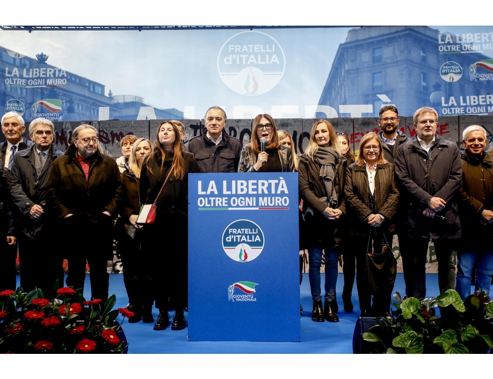 FdI celebra caduta muro Berlino,"ora abbattere guerra"