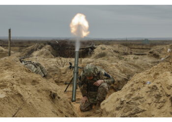 'Respinte le forze russe'