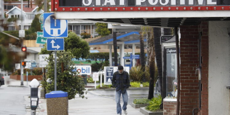 Arrestato nel 2019. Vittime di età compresa tra i due e 12 anni