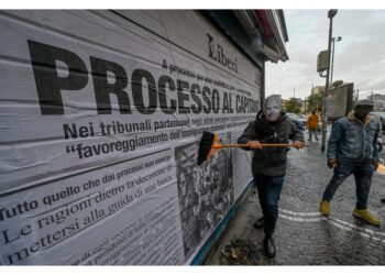 "Accusato di favoreggiamento immigrazione ma salvò 60 persone"