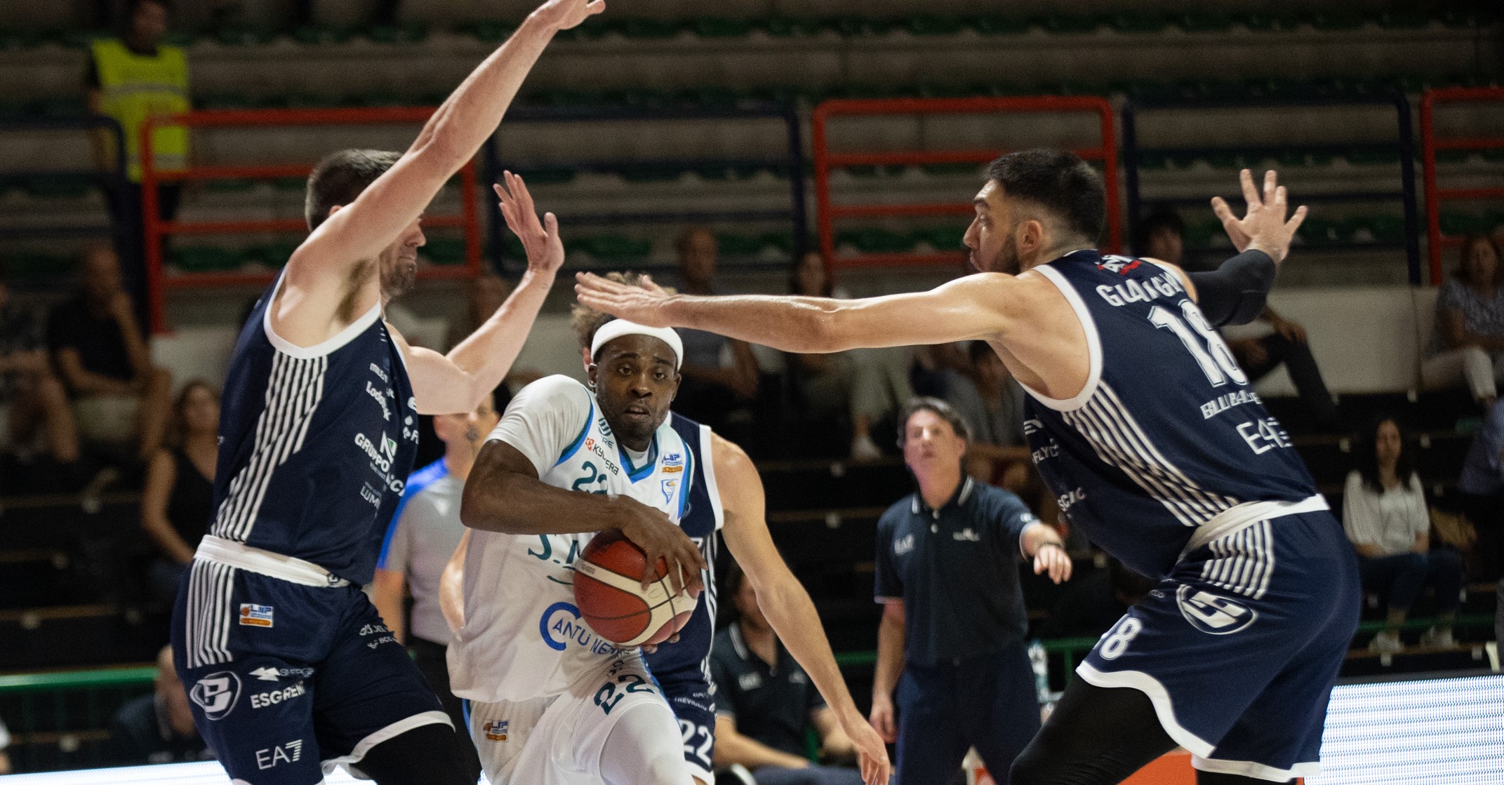 Cantù torna al PalaDesio per la sfida contro Rieti