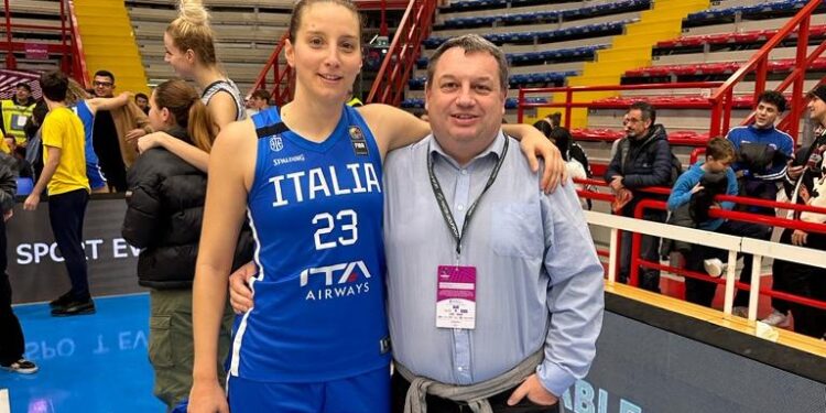 Laura Spreafico con Guido Corti, attuale presidente della Comense di basket