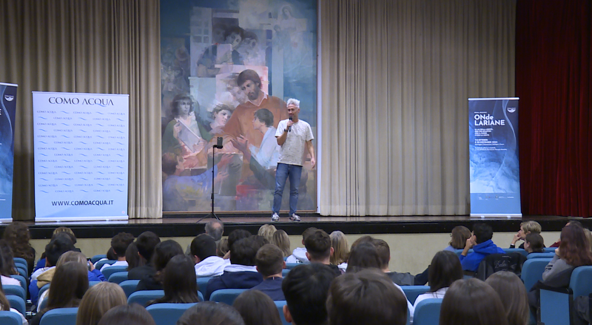 Lezione aperta di Vincenzo Schettini al Collegio Gallio di Como