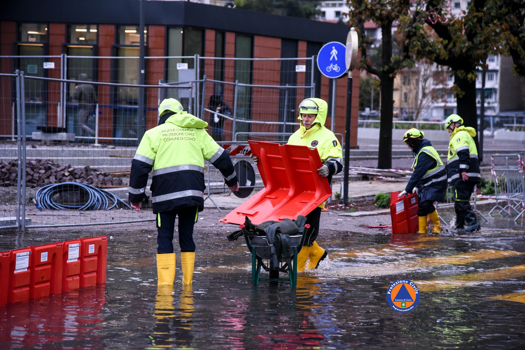 Esondazione del Lago di Como, i numeri della Protezione Civile: 12 giorni di emergenza e 121 volontari impegnati