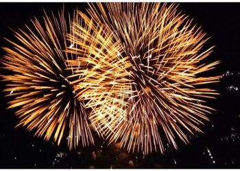 Stop anche per i fuochi d'artificio