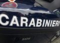 Esce dopo una trattativa con un carabiniere negoziatore