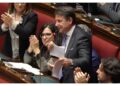 Adotti i provvedimenti contro i suoi ministri
