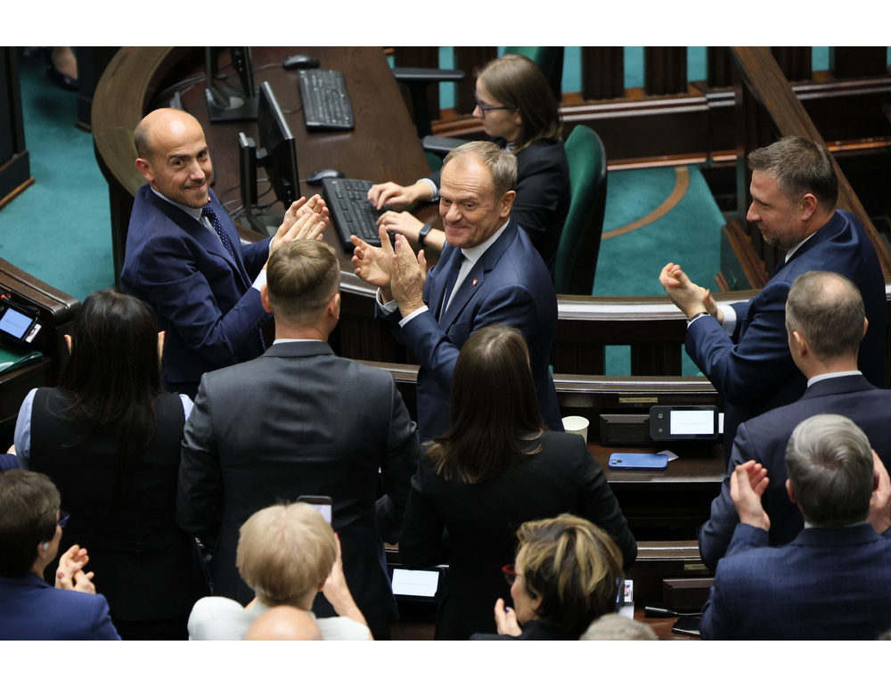 Polonia: il governo Tusk ottiene la fiducia in parlamento