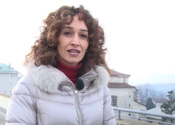 Il sindaco di Cantù Alice Galbiati