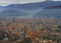 La città di Como immortalata questa mattina dalla webcam di Etv (sempre attiva sul nostro sito)