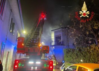 Incendio a Cantù