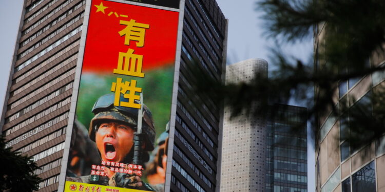 "Basta colpire Pechino con sanzioni unilaterali illegali"