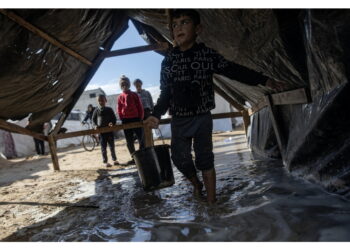 '2 milioni di persone a Gaza dipendono da noi per sopravvivere'