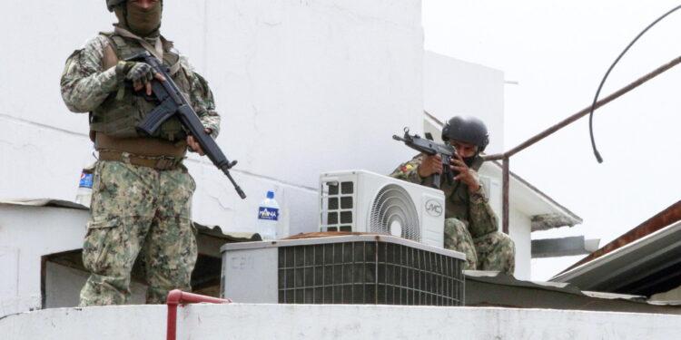 Fuggiti altri 5 detenuti dal penitenziario di Guayaquil