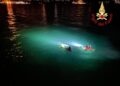 Auto nel lago in viale Geno