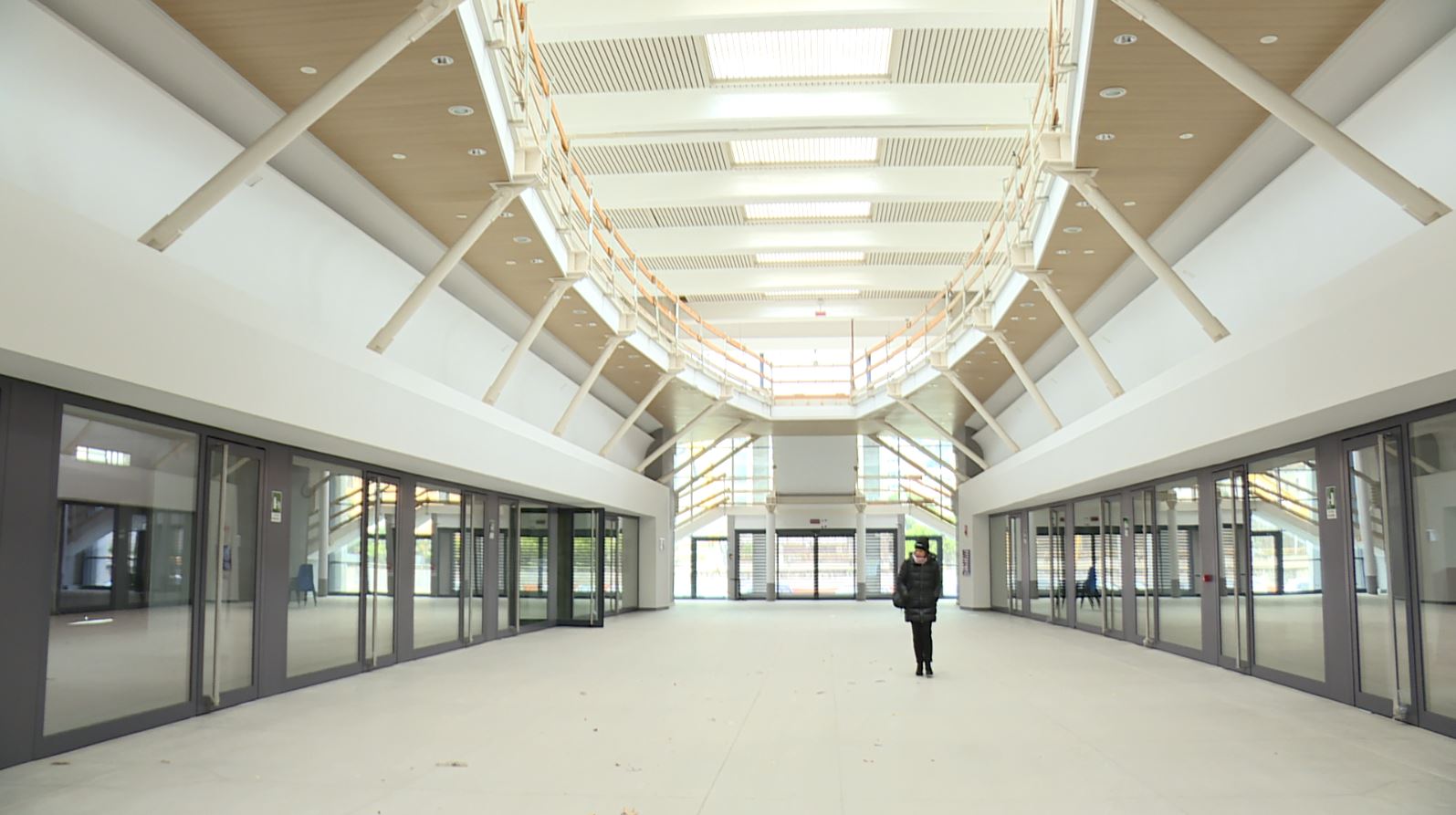 Mercato coperto di Como, consegnati i lavori all’impresa. Rapinese: “Lo spazio sarà pronto entro settembre”