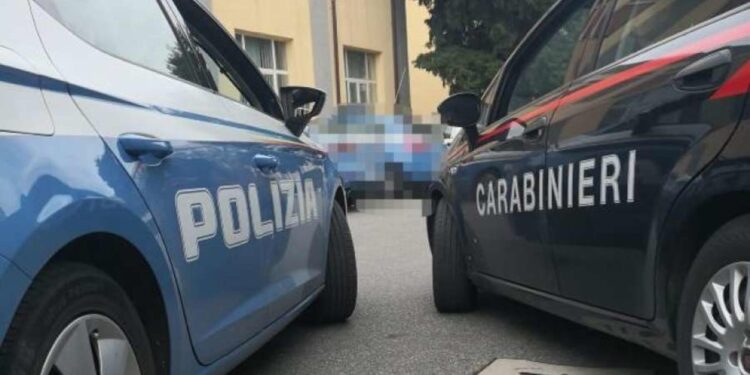 'Ieri sede invasa da troupe