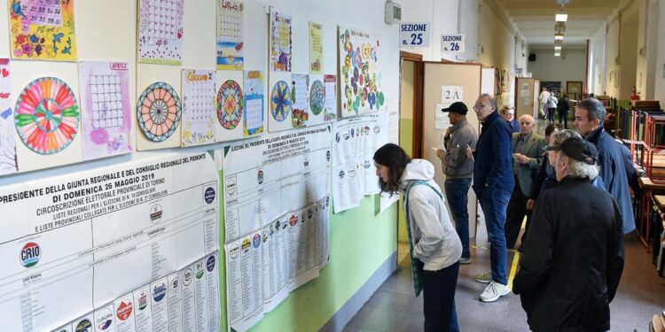 Firmato da tutti i senatori del partito in Commissione
