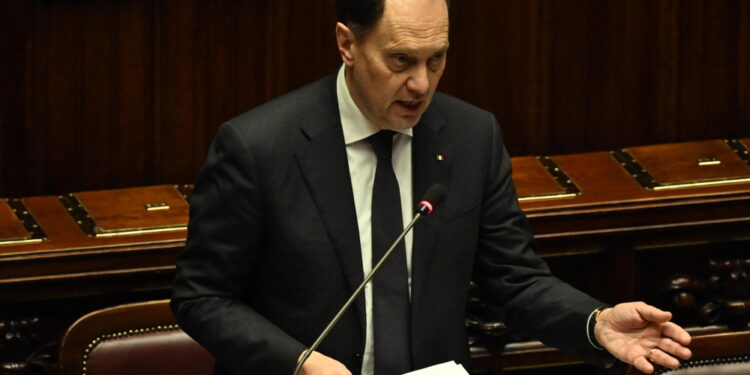 Ciriani al termine del vertice di maggioranza 'testo va avanti'