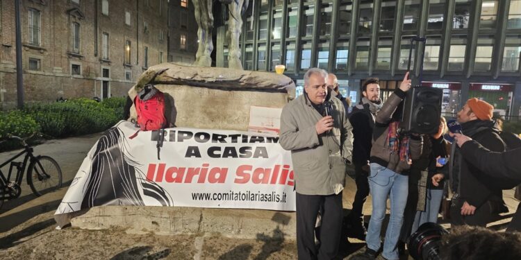 Alla fiaccolata a Milano