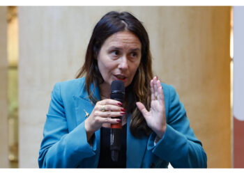 Ministra: 'No alla caccia alle streghe