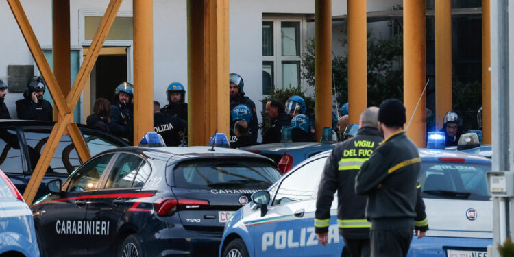 Pm Roma dispone autopsia. Acquisite immagini telecamere