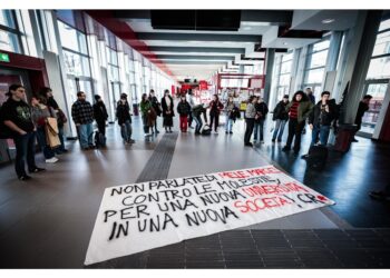 Anche docenti solidali