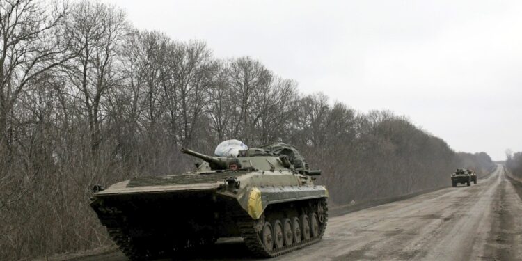 Nel Lugansk. Sei estratti vivi da sotto le macerie