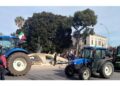I mezzi attraversano il centro di Nardò