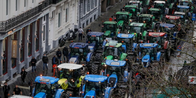 Altri mezzi in tangenziale pronti a unirsi alla protesta