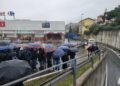 Chiedono più sicurezza e un autobus che li porti a scuola